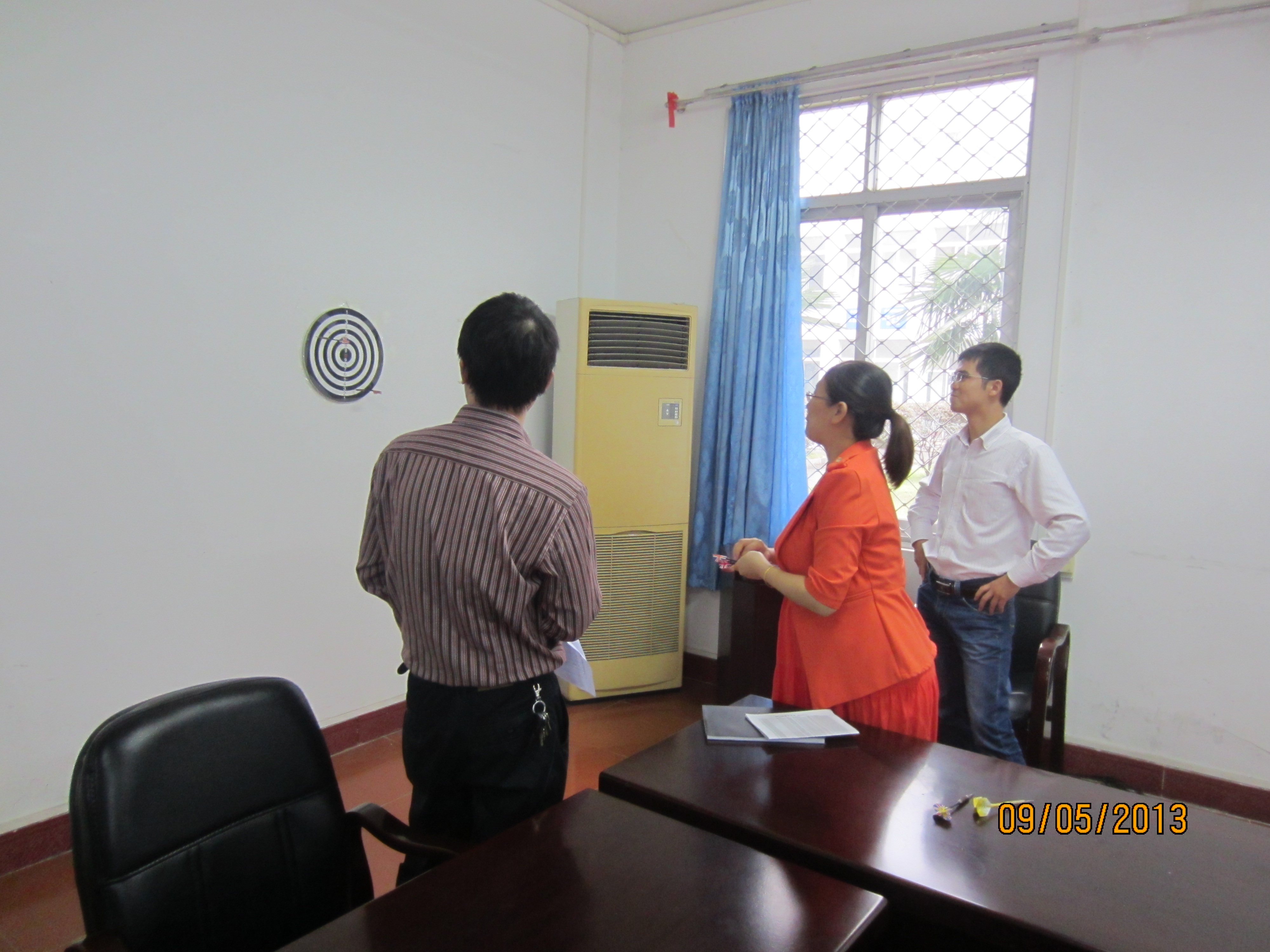 我系举行庆祝2013年教师节系列活动 我系举行庆祝2013年教师节系列活动